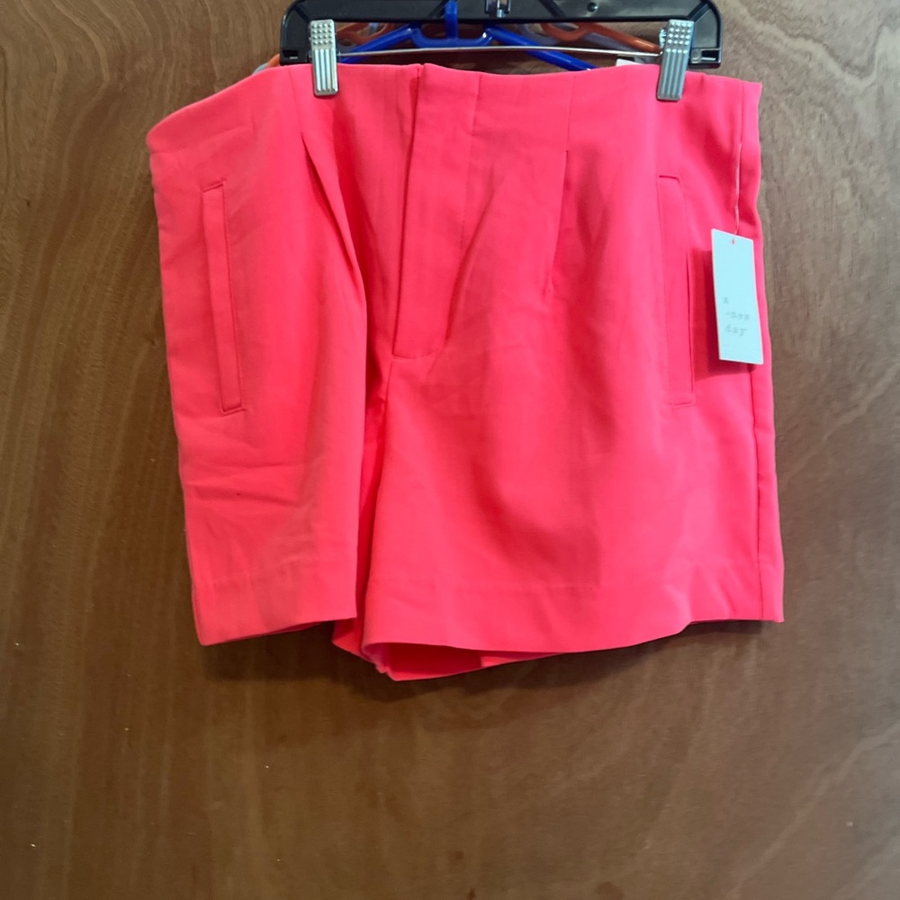 Women size 12 Midi Shorts Hot Pink NWT